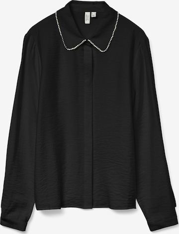 Chemisier 'Camicie 10330306' VERO MODA en noir : devant