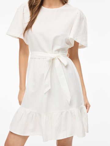 Robe 'VIPRISILLA' VILA en blanc : devant