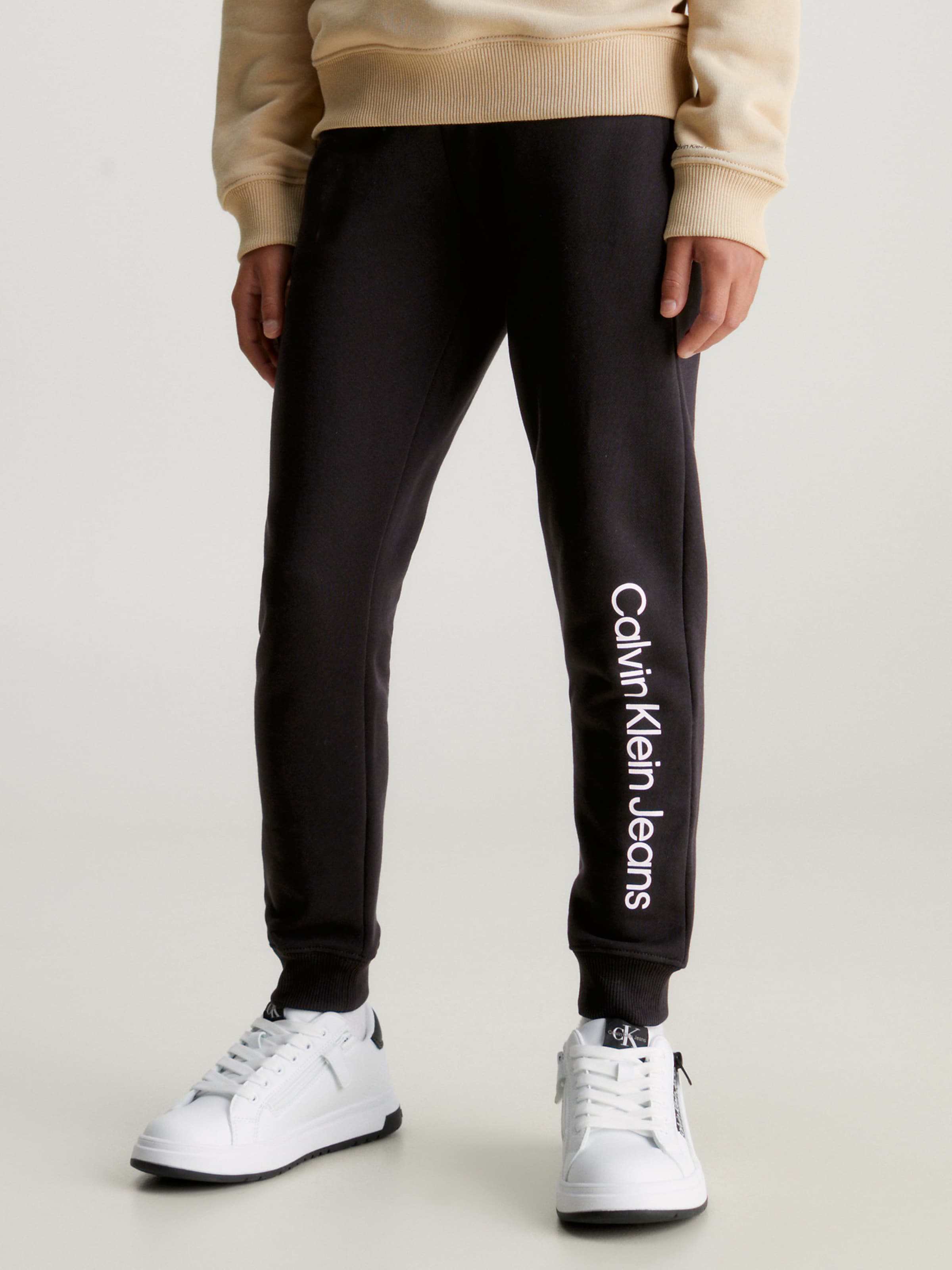 Regular Pantalon Calvin Klein Jeans en Noir ABOUT YOU