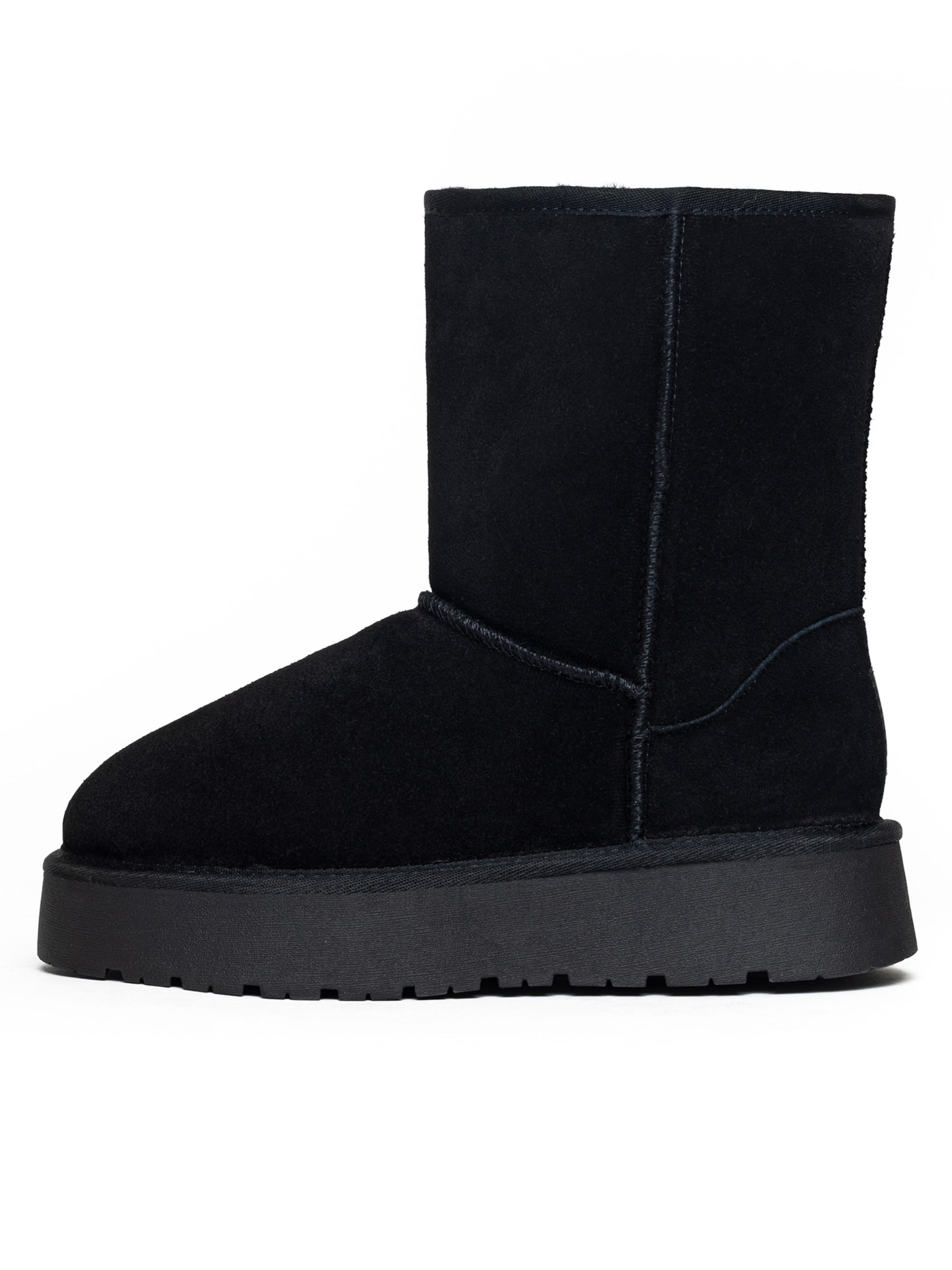 Gooce Боти 'FAIRFIELD' в черно: отпред