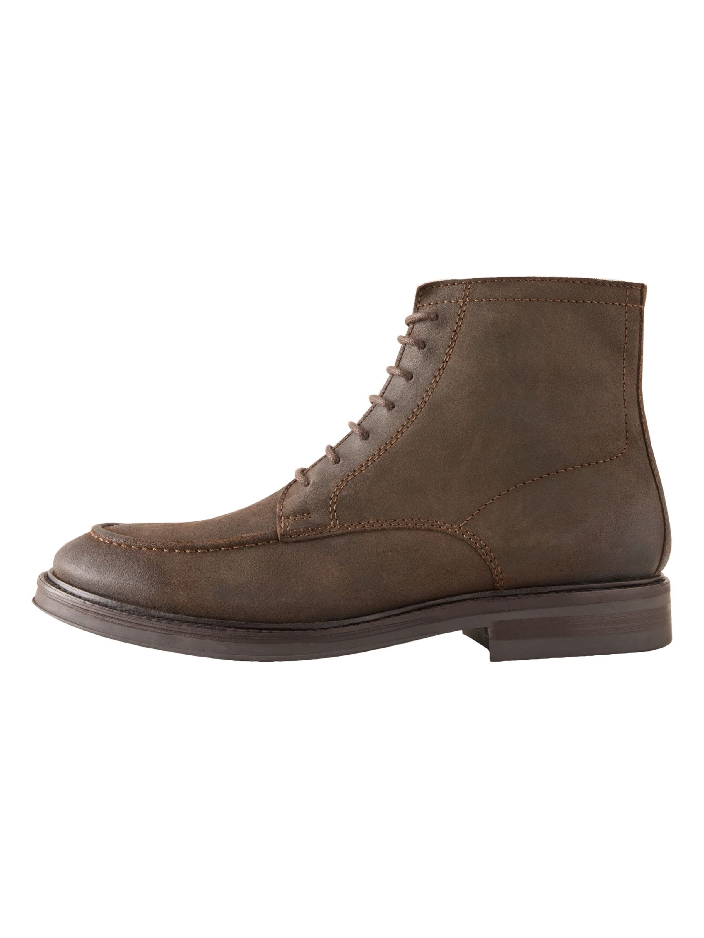 Next - Botas com atacadores em castanho: frente