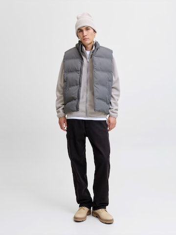 JACK & JONES Vest 'JJESOHO' in Grey