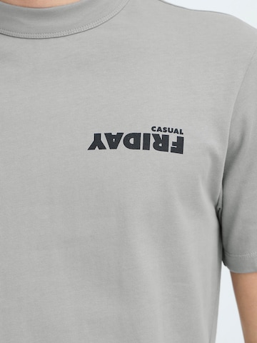 Casual Friday Bluser & t-shirts i grå