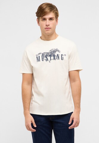 MUSTANG T-Shirt 'Austin' in Weiß: Vorderseite