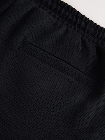 Regular Pantalon Next en noir