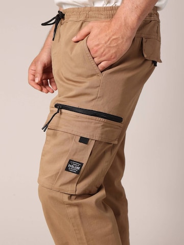 Effilé Pantalon cargo 'MONROE' Deeluxe en marron