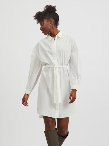 VILA Košilové šaty 'Tylla' – bílá: přední strana