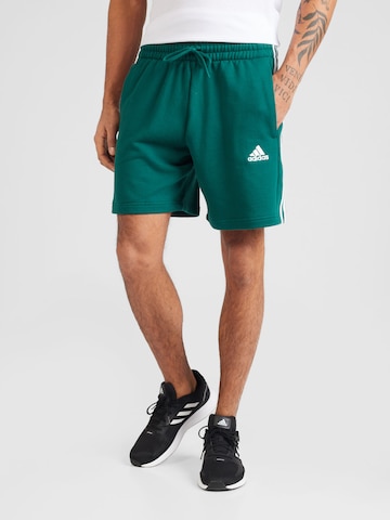 ADIDAS SPORTSWEAR - regular Pantalón deportivo 'Essentials' en verde: frente