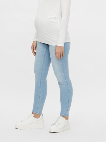 MAMALICIOUS Slimfit Jeans 'SAVANNA' in Blauw: voorkant