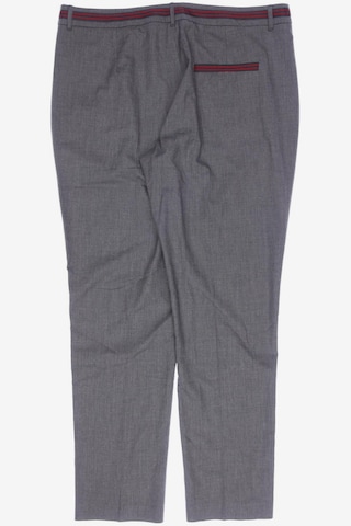 One Step Pants in L in Grey