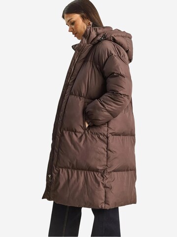 Cappotto di mezza stagione di Bianco Lucci in marrone