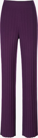 Laura Biagiotti Roma Regular Pants in Purple: front