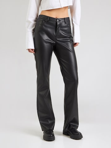 monari Regular Pants in Black: front