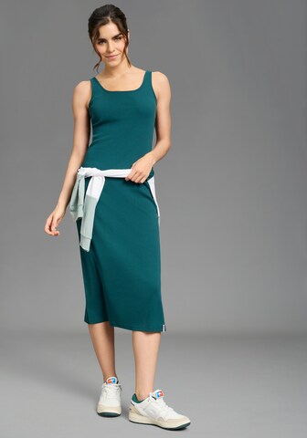 KangaROOS Dress in Green