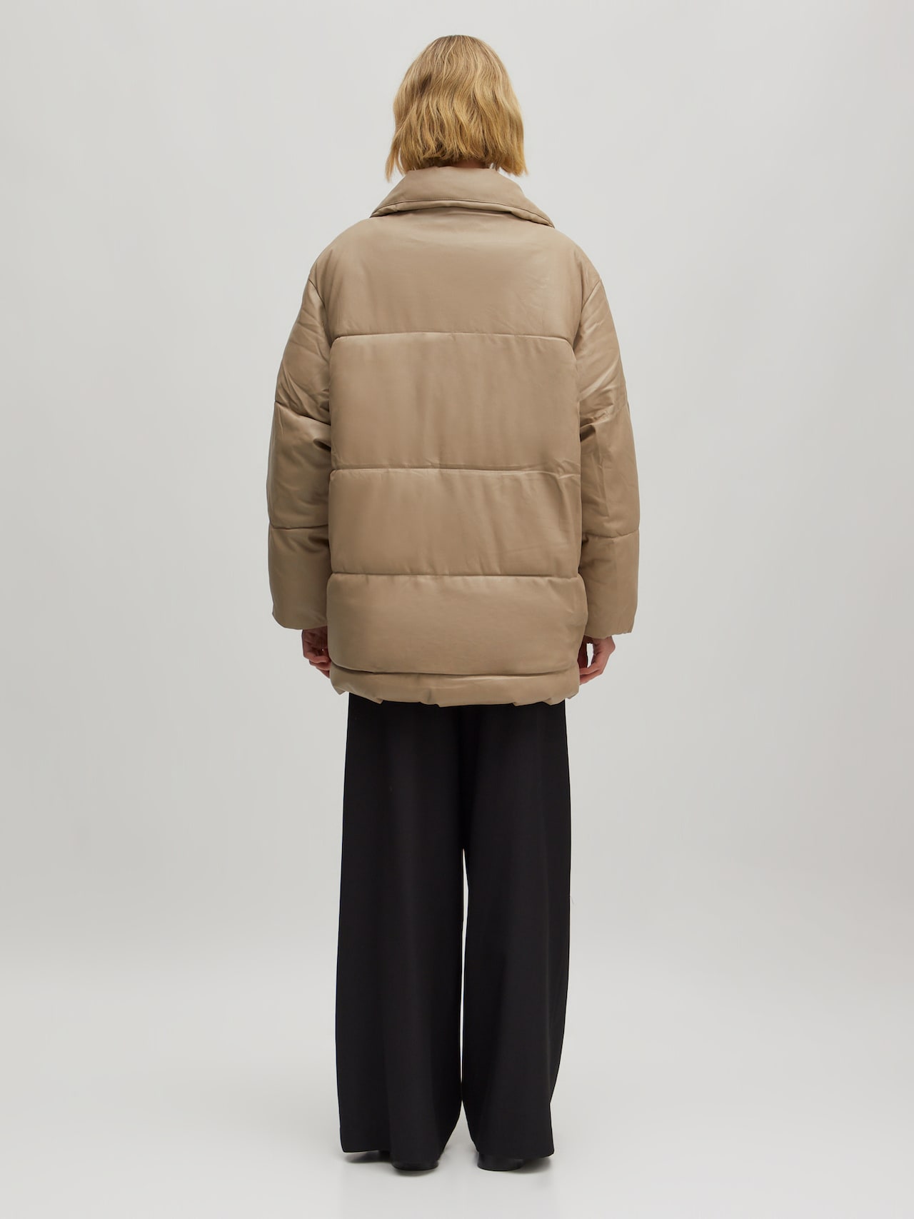 EDITED Winterjas 'Kea' Beige