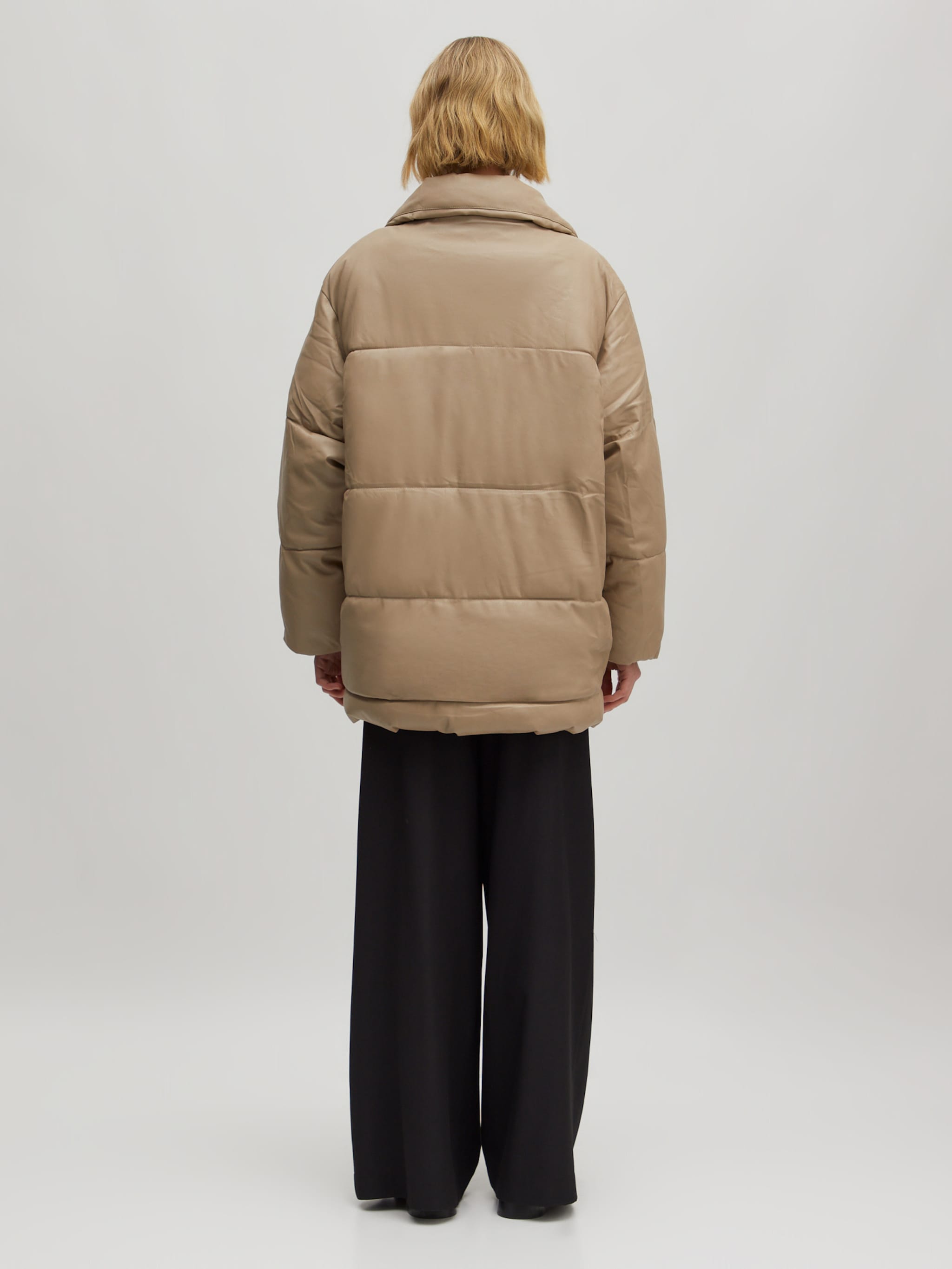 EDITED Producten Winterjas 'Kea' Beige
