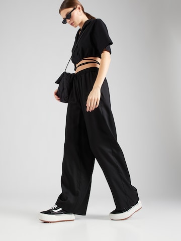 Wide leg Pantaloni 'Ley' di MAKIA in nero