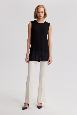 Touche Prive Top in Black