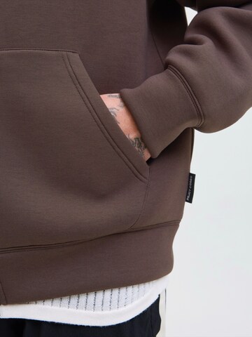 JACK & JONES Sweat jacket in Brown