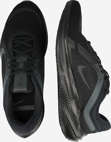 NIKE - Sapatilha de corrida 'Quest 5' em preto