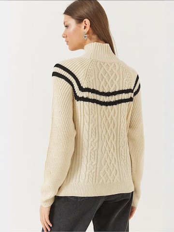 Pull-over Bianco Lucci en beige