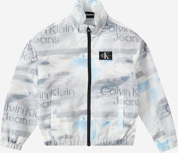 Calvin Klein Jeans - Chaqueta de entretiempo en blanco: frente