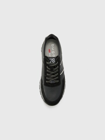 Baskets basses bugatti en noir
