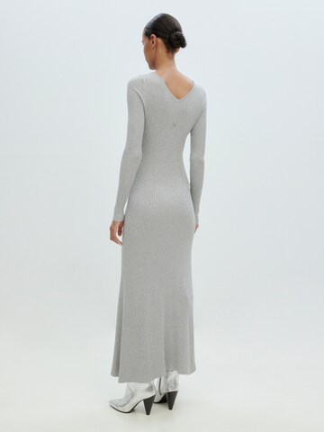 Robe 'Ernestine' EDITED en gris