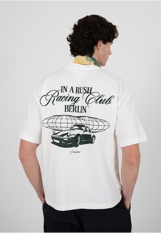 T-Shirt 'In A Rush' Prohibited en blanc : devant