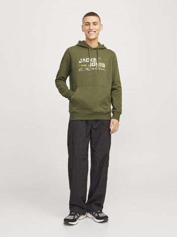 JACK & JONES Sweatshirt in Grün