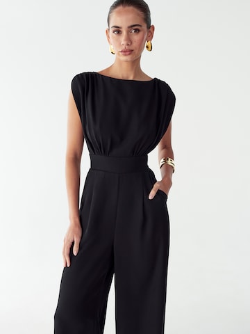 BWLDR Haalari 'Stella' värissä musta