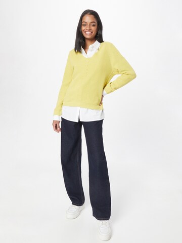 s.Oliver - Pullover em amarelo