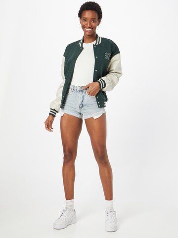 GLAMOROUS Regular Shorts in Blau