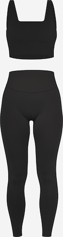 Circle Five Sportanzug 'Scrunch Shape Set (Push-Up Leggings und Medium Support Sport-BH)' in Schwarz: Vorderseite