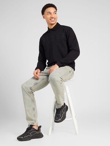 GUESSSweater majica 'BEAU' - crna boja