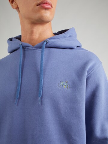 Sweat-shirt 'Peaceride' Iriedaily en bleu