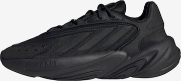 ADIDAS ORIGINALS - Zapatillas deportivas 'Ozelia' en negro: frente