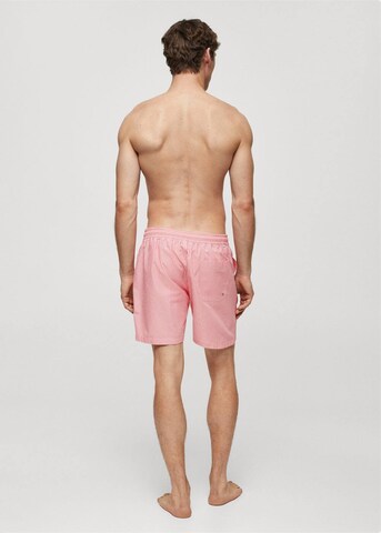 MANGO MAN Badeshorts 'seer' in Rot