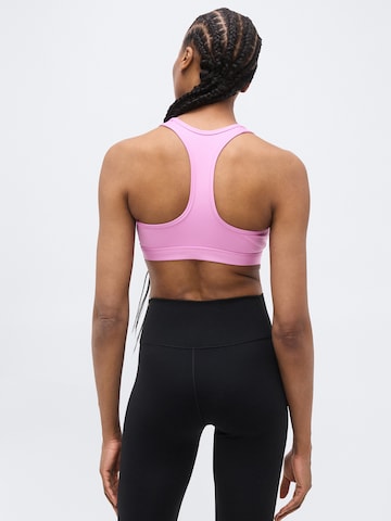 NIKE Μπουστάκι Αθλητικό σουτιέν 'SWOOSH' σε ροζ