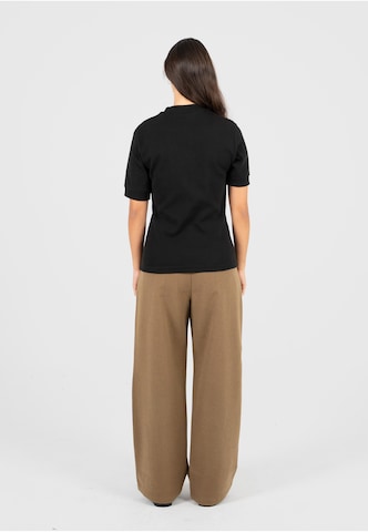 Prohibited - Camisa em preto