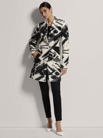 MADELEINE Blazers 'Gehrock' in Zwart