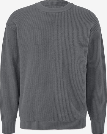 Pull-over QS en gris : devant
