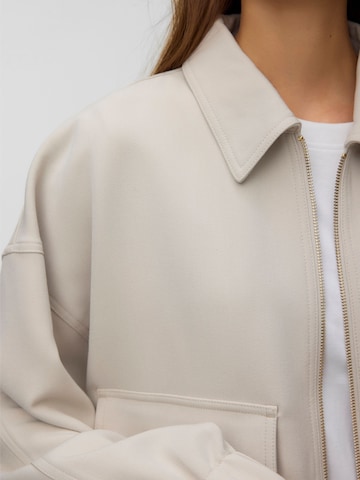 VERO MODA - Chaqueta de entretiempo 'VMOlivia' en beige