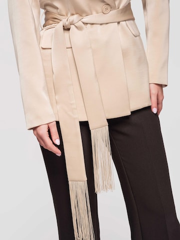 Ombre Blazers in Beige