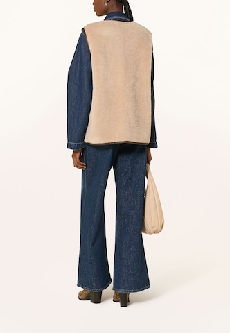 darling harbour Vest in Beige: back