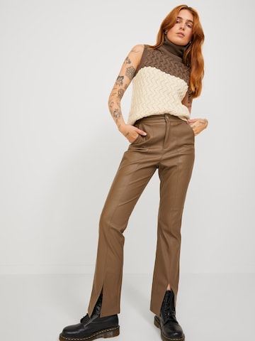 JJXX Regular Pants 'Stella' in Brown