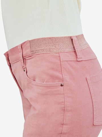 Slimfit Pantaloni di heine in rosa