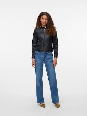 VERO MODA Jacke 'VMAMANDA' in Schwarz: Vorderseite