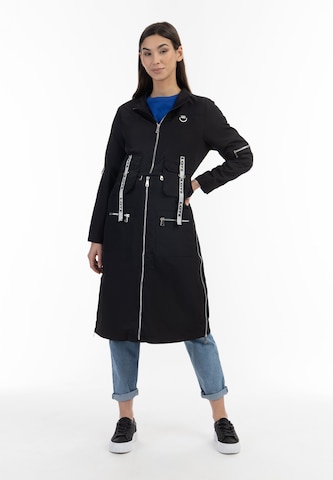 MYMO Between-seasons coat in Black