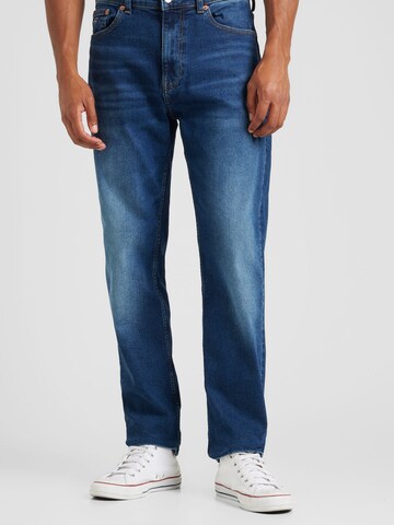Tommy Jeans Regular Jeans 'RYAN' in Blau: Vorderseite